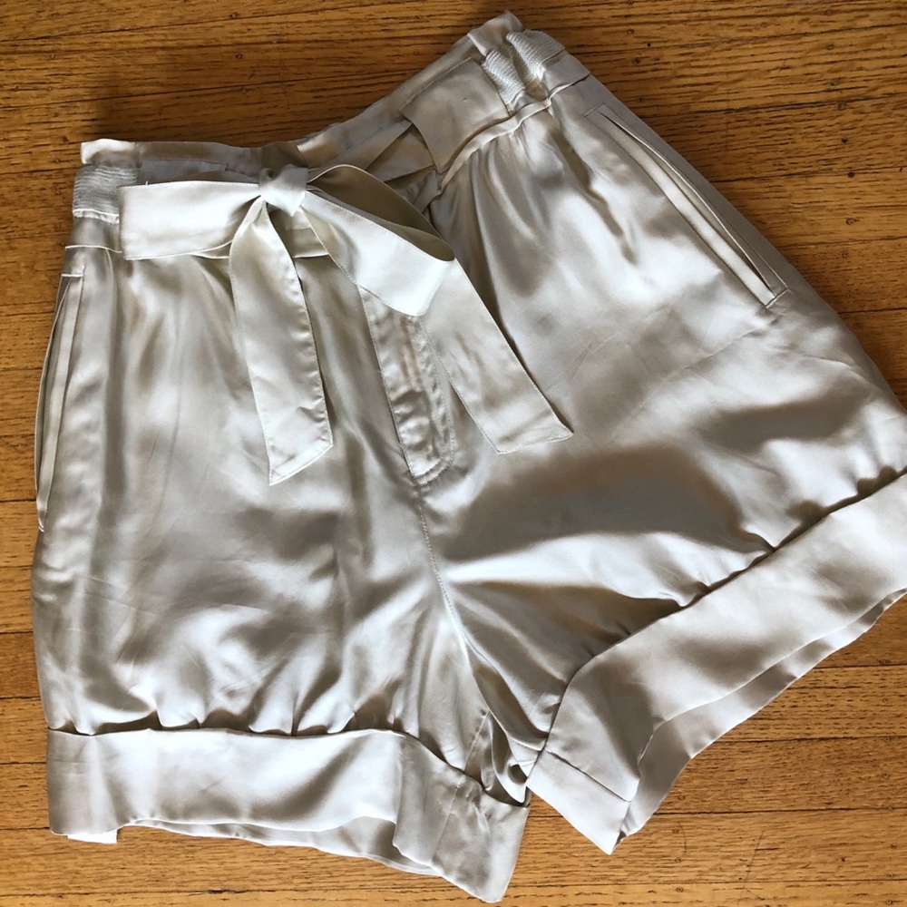 MARC BY MARC JACOBS SILK CARGO SHORTS